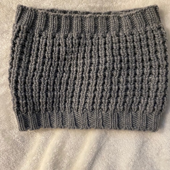 Michael Kors Toggle Neck Warmer - Picture 3 of 13